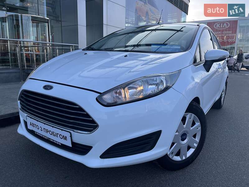 Ford Fiesta (2013)