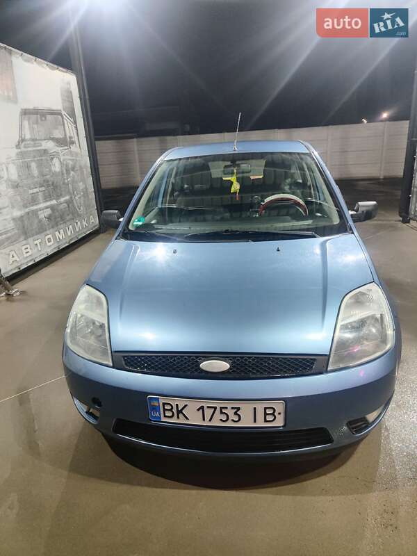 Ford Fiesta (2003)