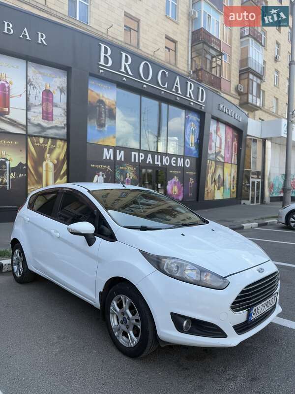 Ford Fiesta (2013)