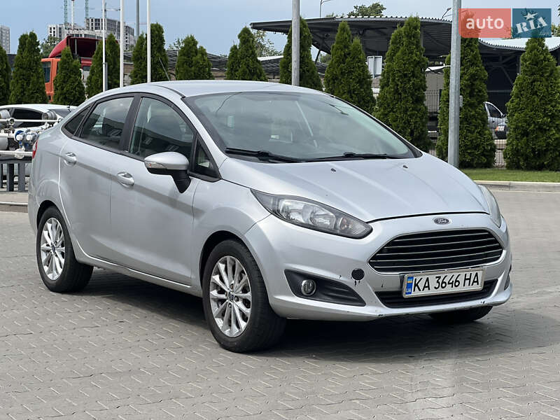 Ford Fiesta (2014)
