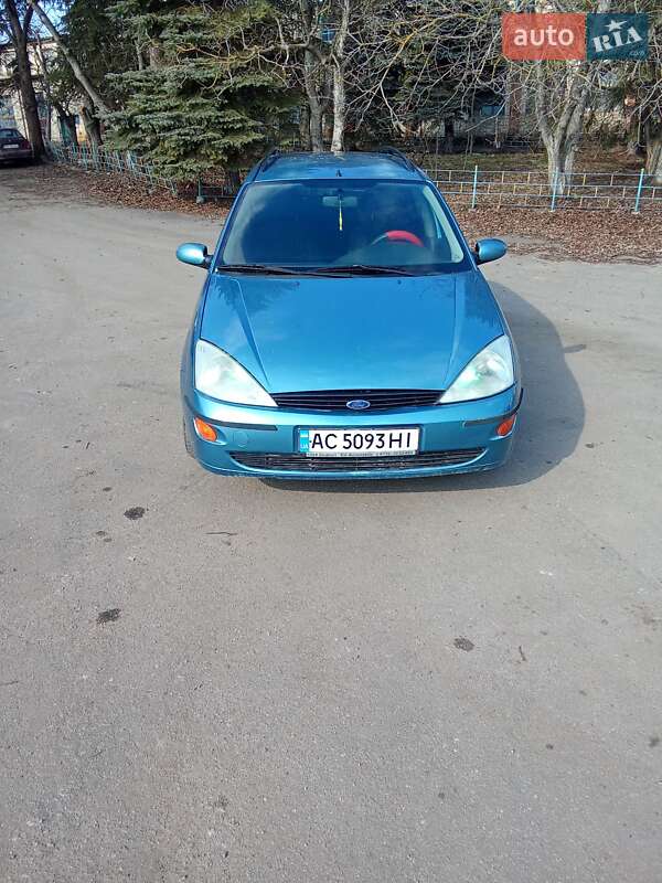 Ford Focus (2000)