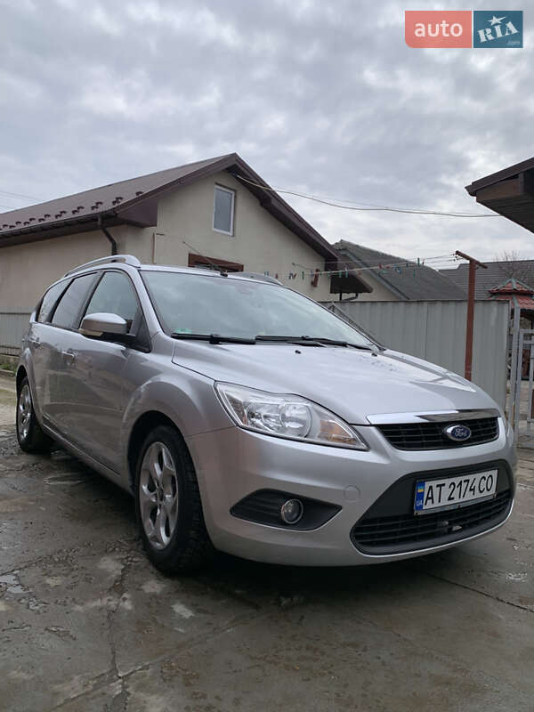 Ford Focus (2010)