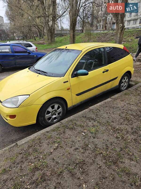 Ford Focus (2001)
