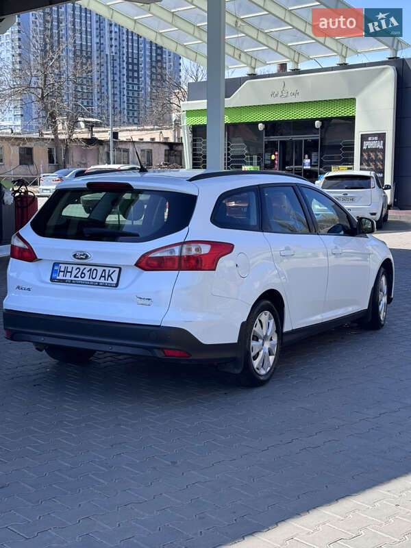 Ford Focus (2013)