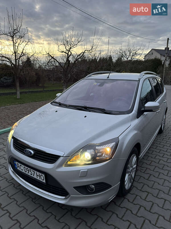 Ford Focus (2008)