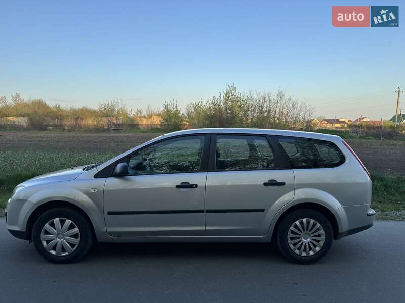 Ford Focus (2005)