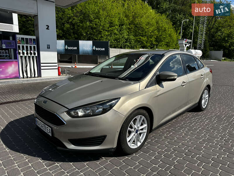 Ford Focus (2014)
