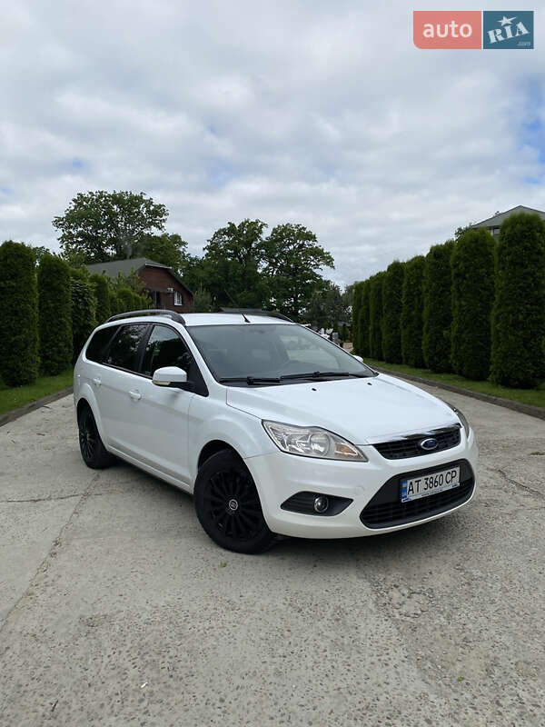 Ford Focus (2009)