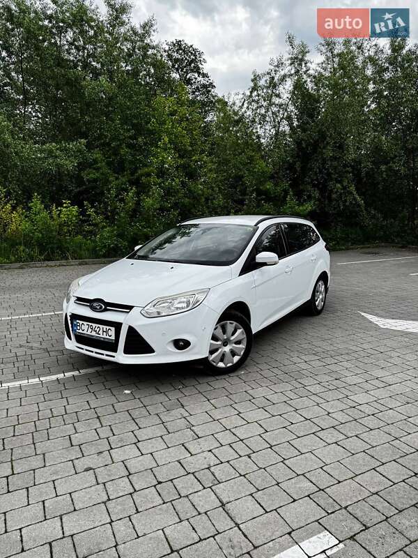 Ford Focus (2011)