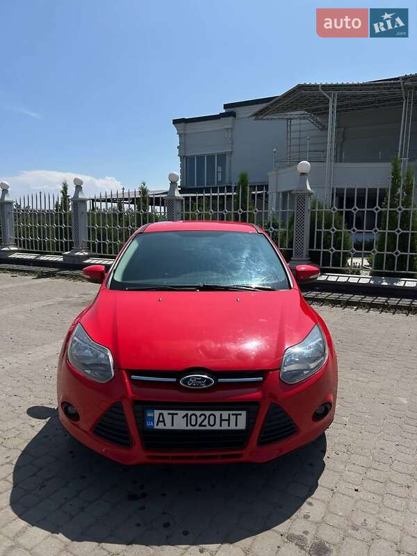 Ford Focus (2012)