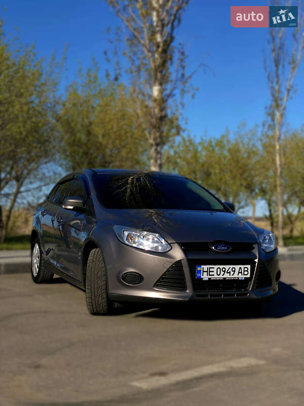Ford Focus (2013)