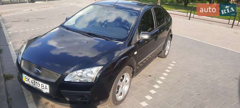 Ford Focus (2006)
