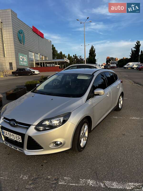 Ford Focus (2012)