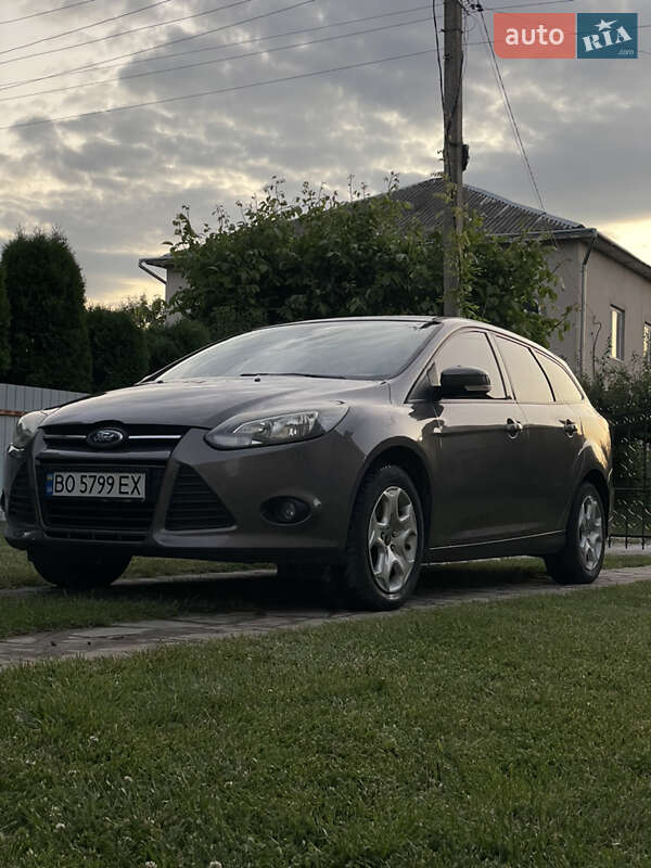 Ford Focus (2013)