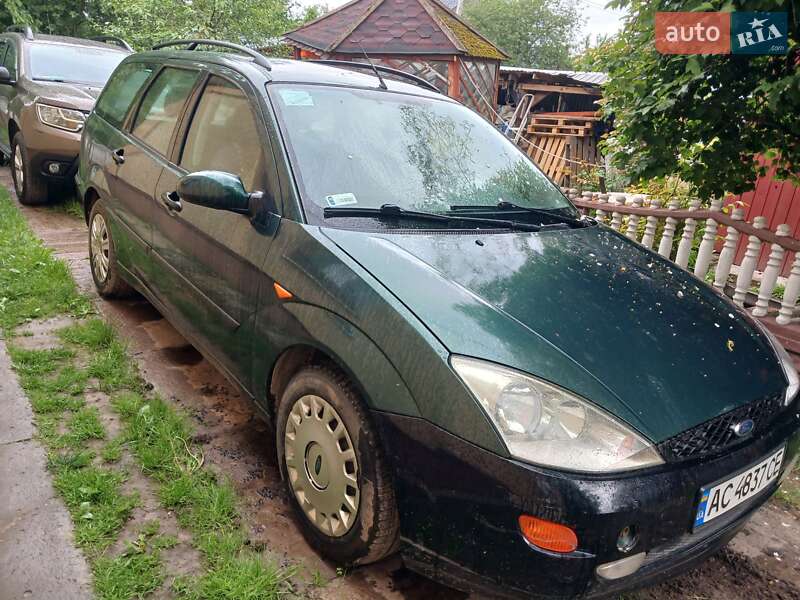 Ford Focus (2004)