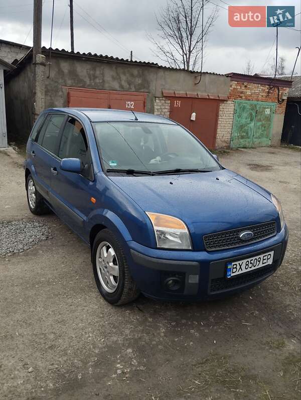 Ford Fusion (2007)
