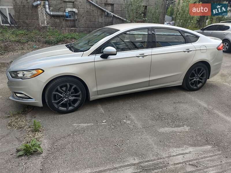 Ford Fusion (2018)