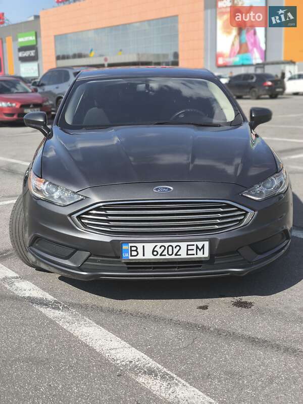 Ford Fusion (2016)