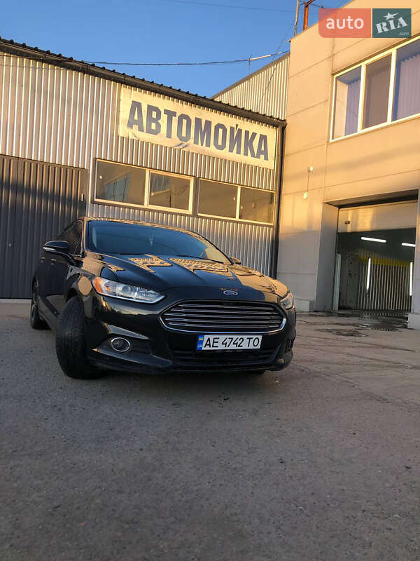 Ford Fusion (2013)