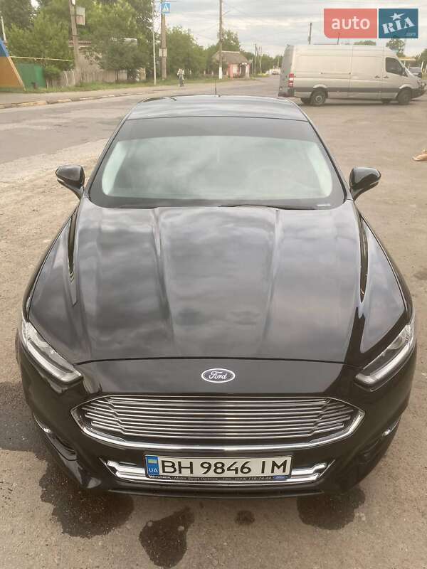 Ford Fusion (2014)