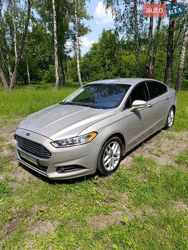 Ford Fusion (2014)