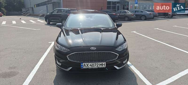 Ford Fusion (2019)