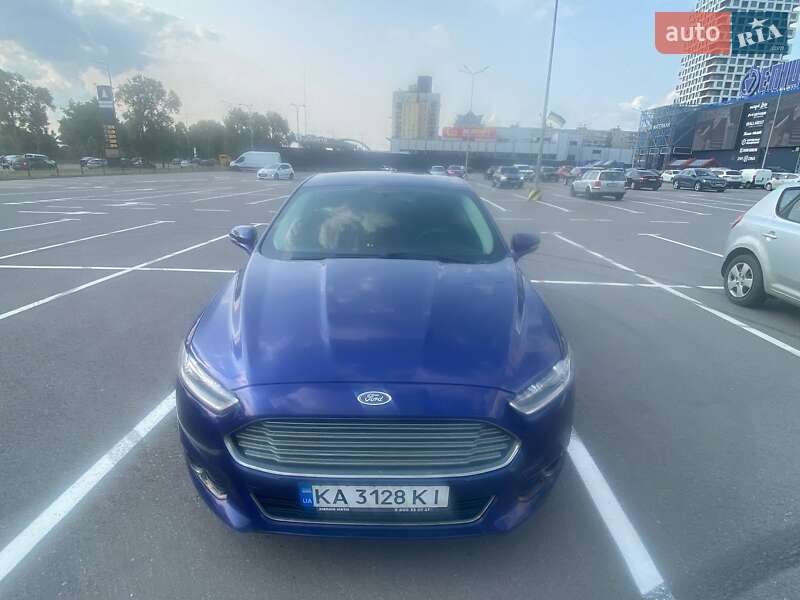 Ford Fusion (2014)