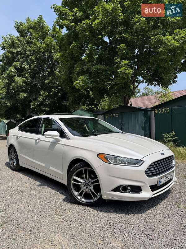 Ford Fusion (2013)