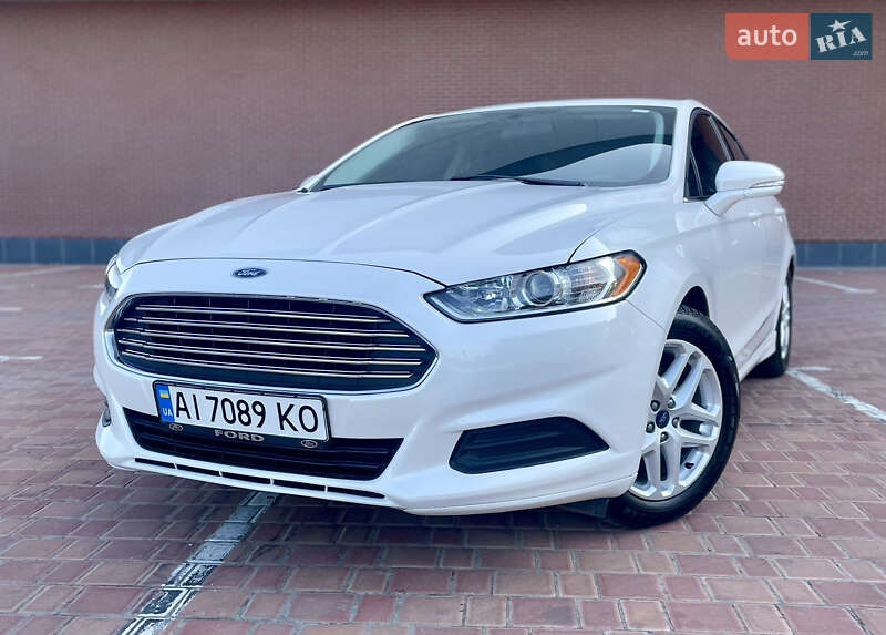 Ford Fusion (2014)