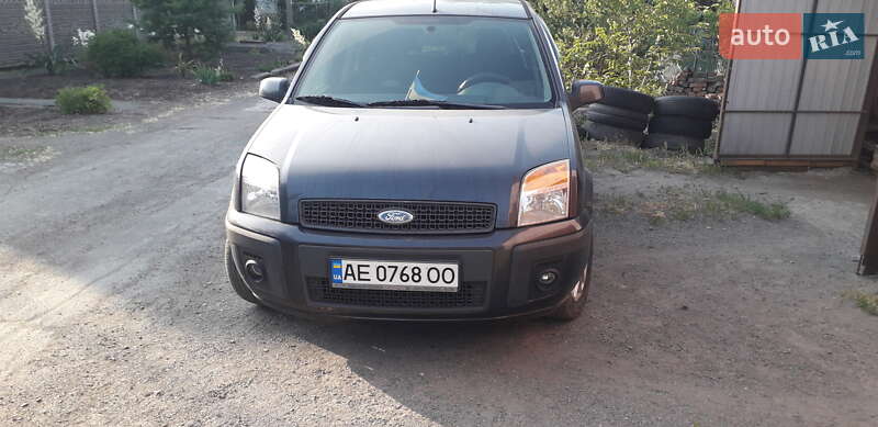 Ford Fusion (2008)