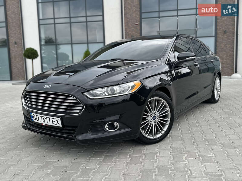 Ford Fusion (2013)