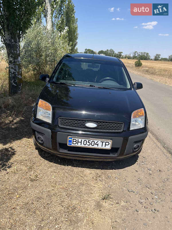 Ford Fusion (2008)