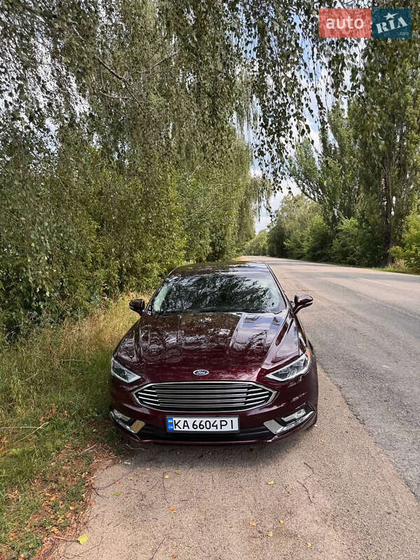 Ford Fusion (2017)