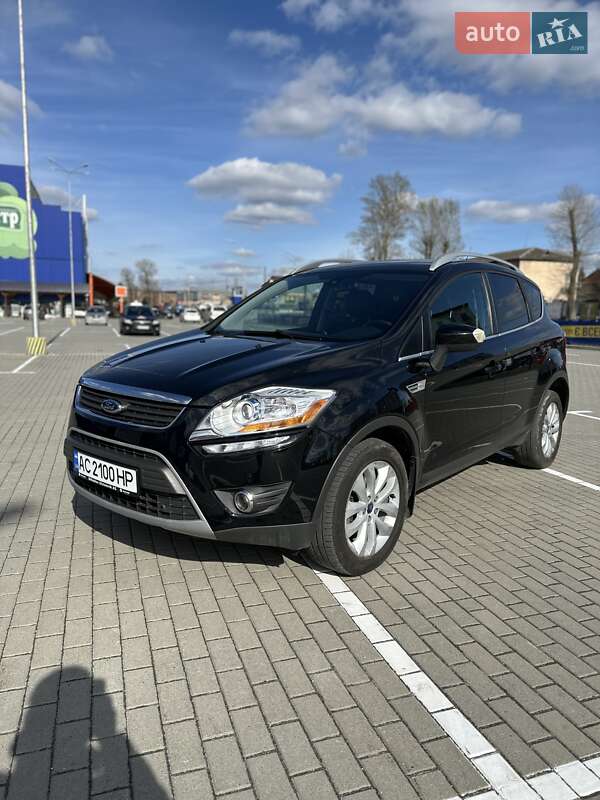 Ford Kuga (2012)