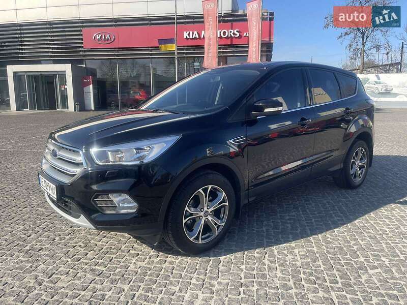 Ford Kuga (2019)