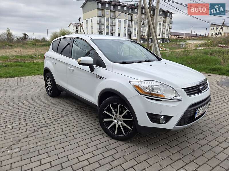 Ford Kuga (2012)