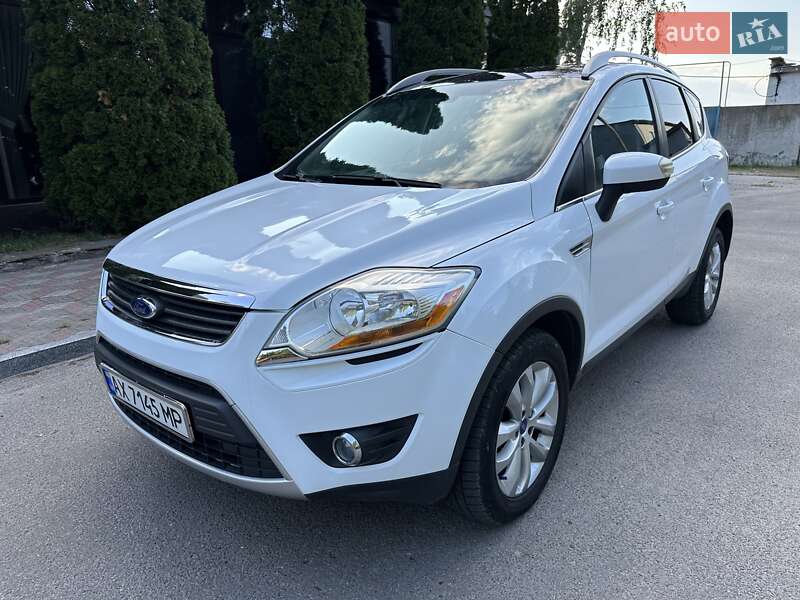 Ford Kuga (2011)