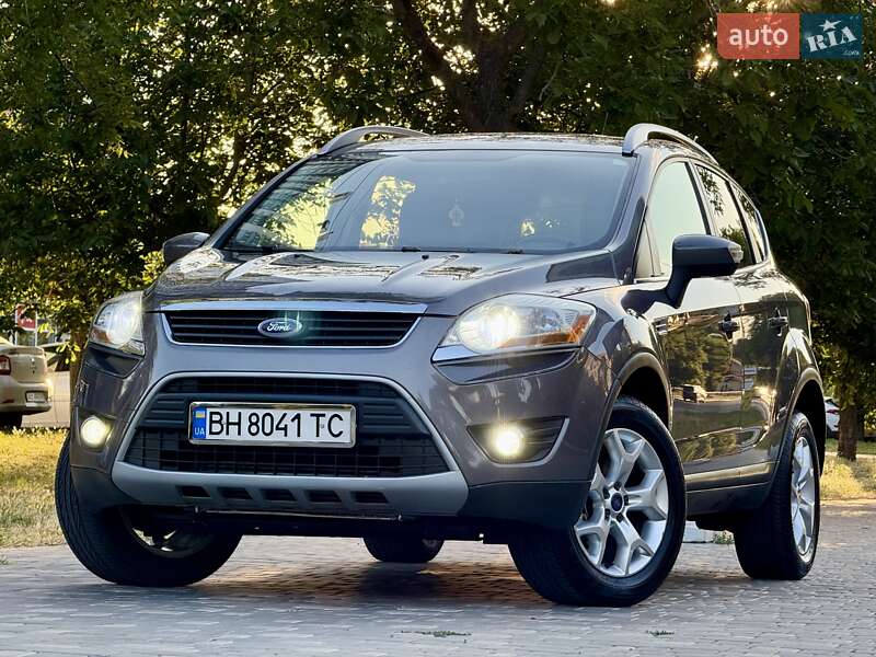 Ford Kuga (2012)