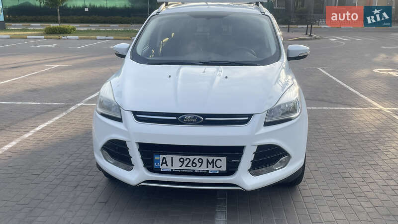 Ford Kuga (2013)