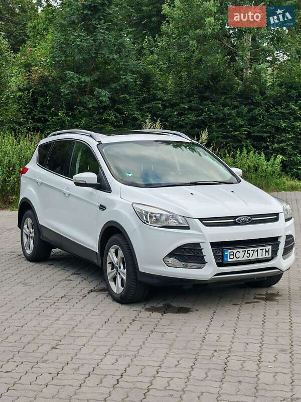 Ford Kuga (2014)