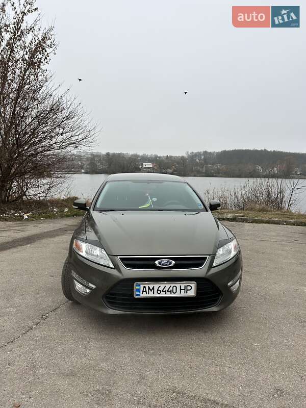 Ford Mondeo (2011)