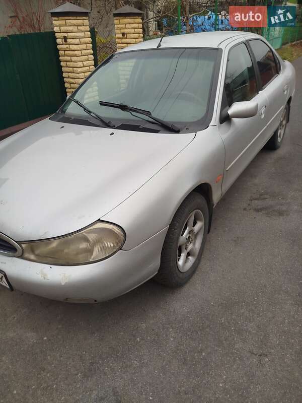 Ford Mondeo (1999)