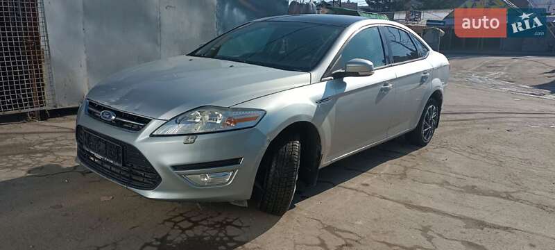 Ford Mondeo (2013)