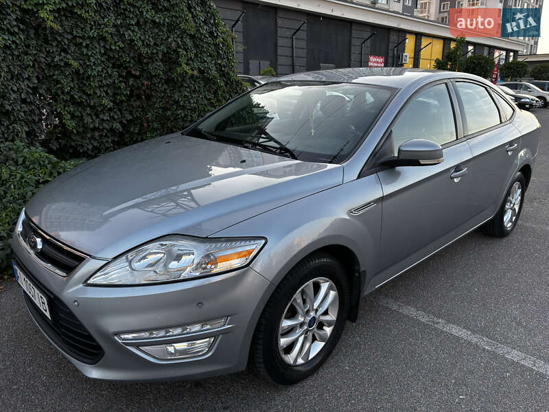 Ford Mondeo (2012)