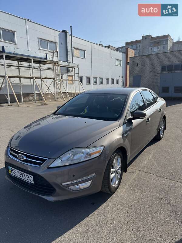 Ford Mondeo (2012)