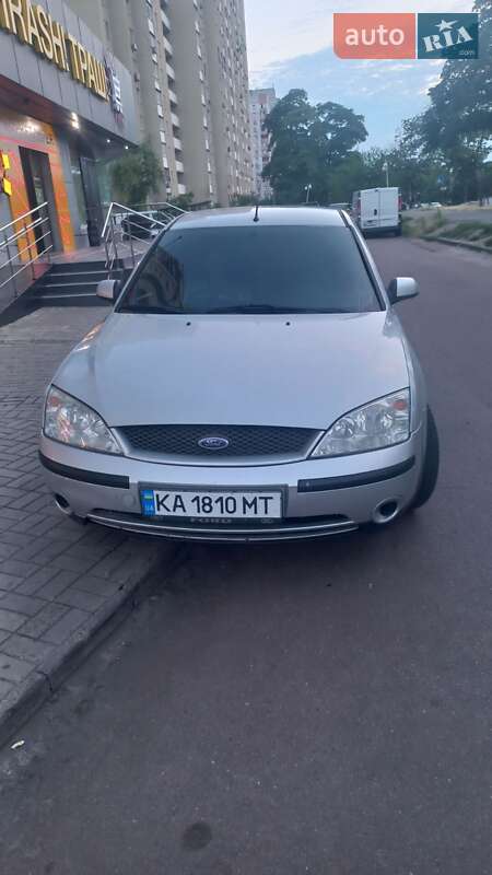 Ford Mondeo (2001)