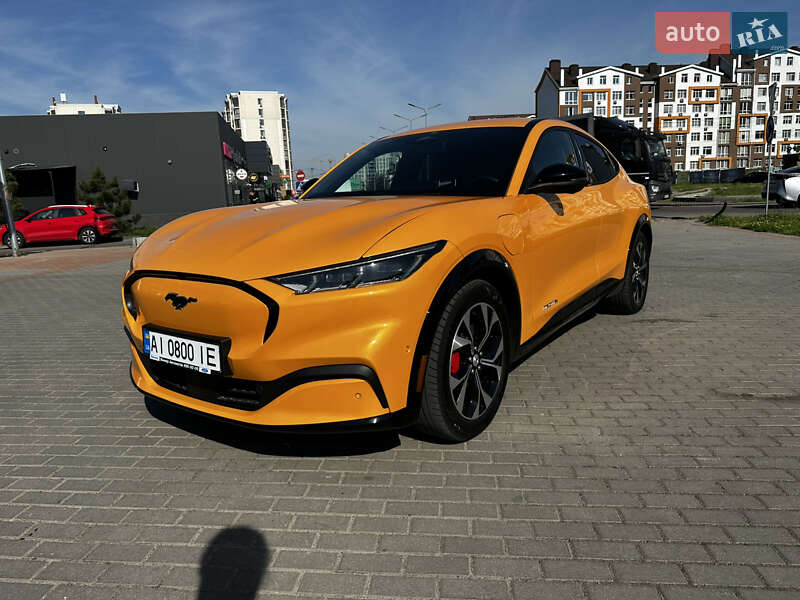 Ford Mustang mach-e (2022)
