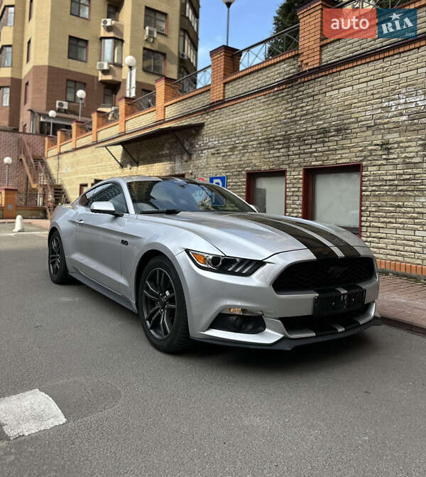 Ford Mustang (2014)