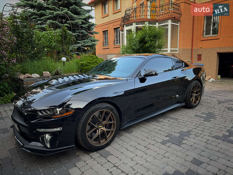 Ford Mustang (2018)