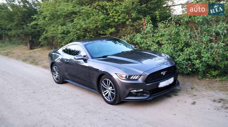 Ford Mustang (2014)